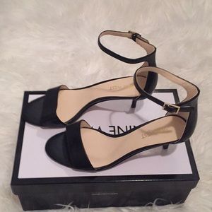 Black Nine West Leisa sandal